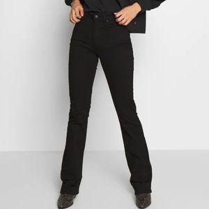 Levi’s High Rise Bootcut 725’s